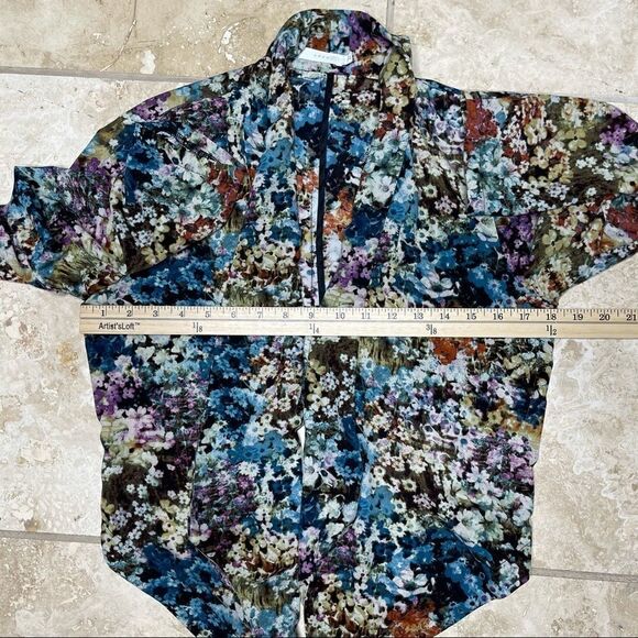 Lush Multi Colored Floral Scallop Hemline Waterfall Neckline Bolero Jacket - Picture 10 of 16